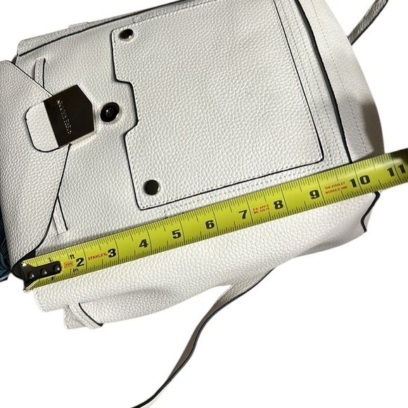 Steve Madden chunky white purse, backpack,like new!textured, academia,utility - Picture 10 of 16